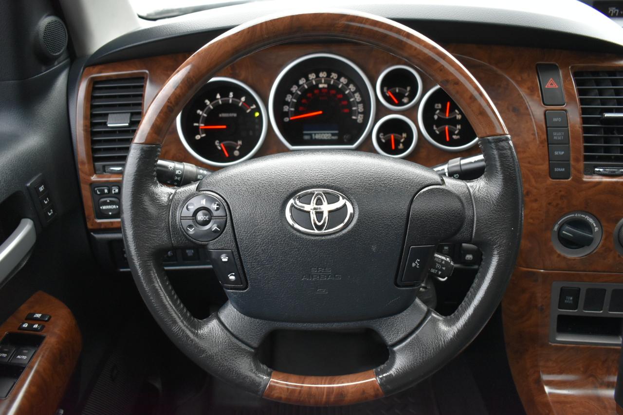 Toyota Tundra Limited 5.7L FFV CrewMax 4WD 2012