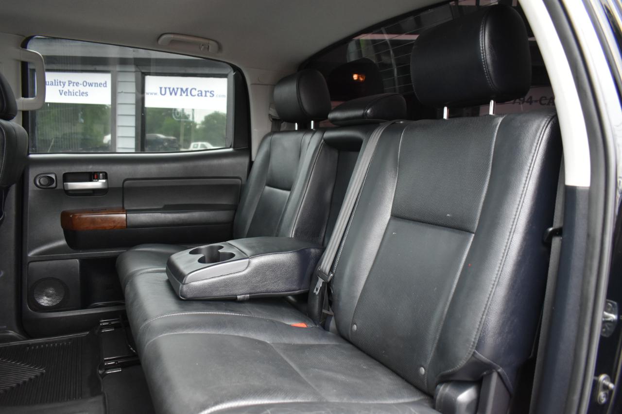 Toyota Tundra Limited 5.7L FFV CrewMax 4WD 2012