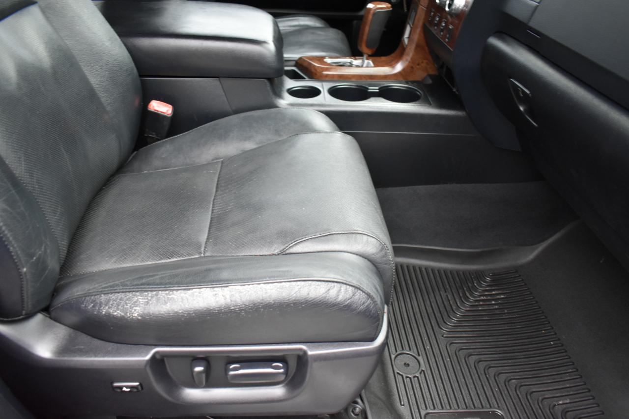 Toyota Tundra Limited 5.7L FFV CrewMax 4WD 2012