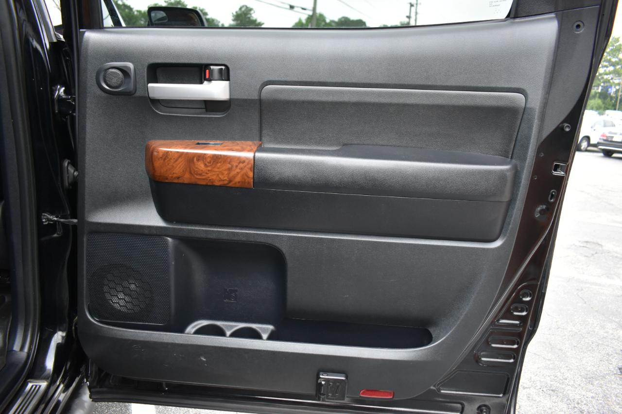 Toyota Tundra Limited 5.7L FFV CrewMax 4WD 2012