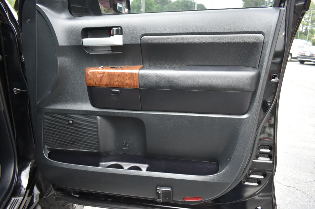 Toyota Tundra Limited 5.7L FFV CrewMax 4WD 2012