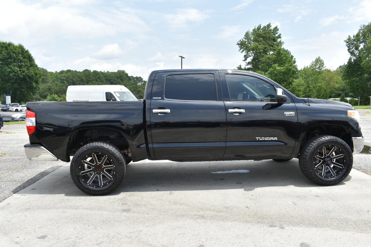 Toyota Tundra Limited 5.7L FFV CrewMax 2WD 2016