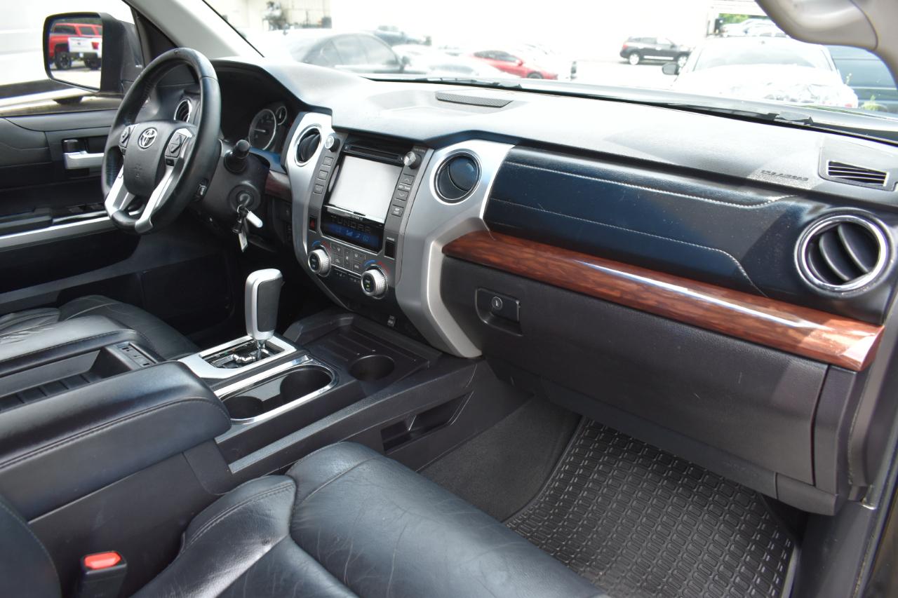 Toyota Tundra Limited 5.7L FFV CrewMax 2WD 2016