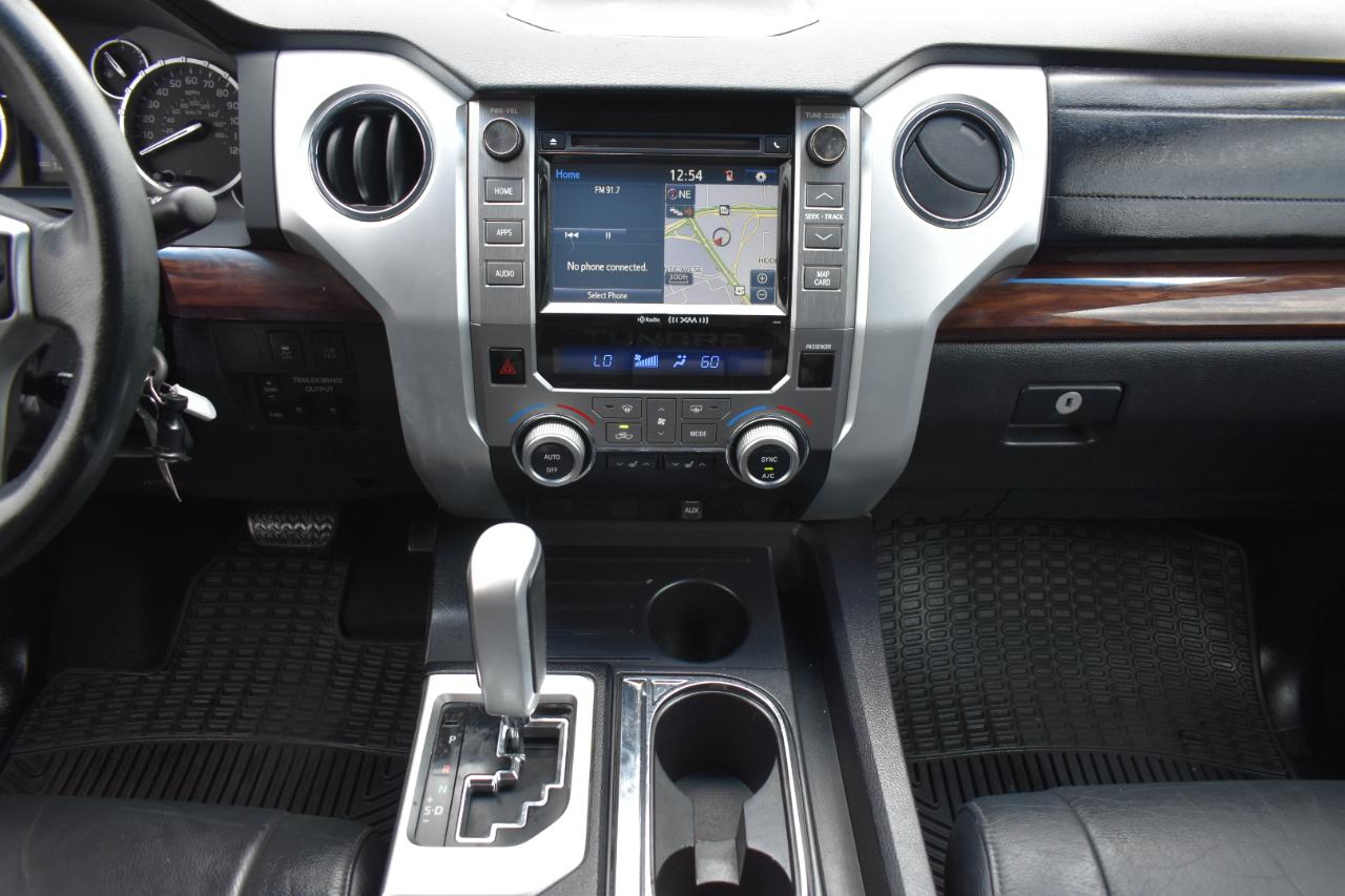Toyota Tundra Limited 5.7L FFV CrewMax 2WD 2016