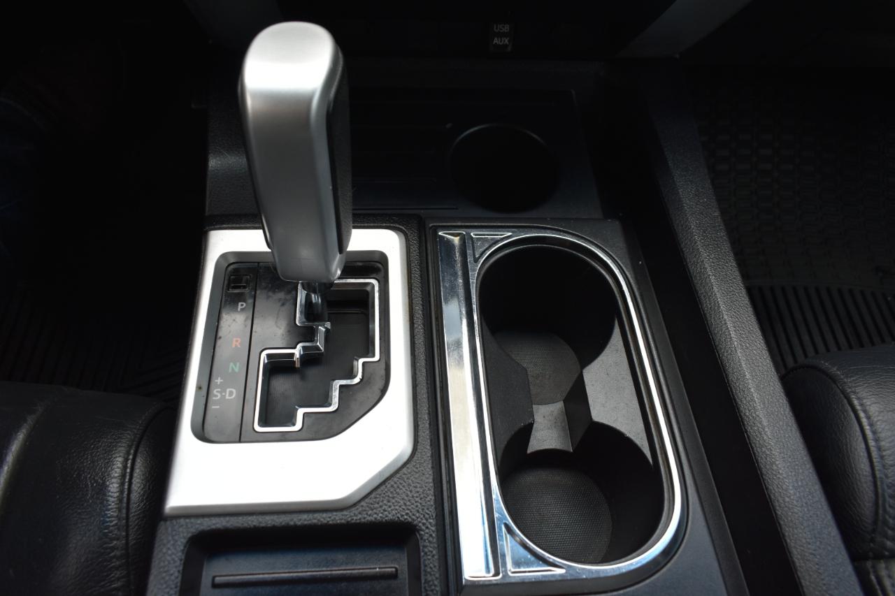 Toyota Tundra Limited 5.7L FFV CrewMax 2WD 2016