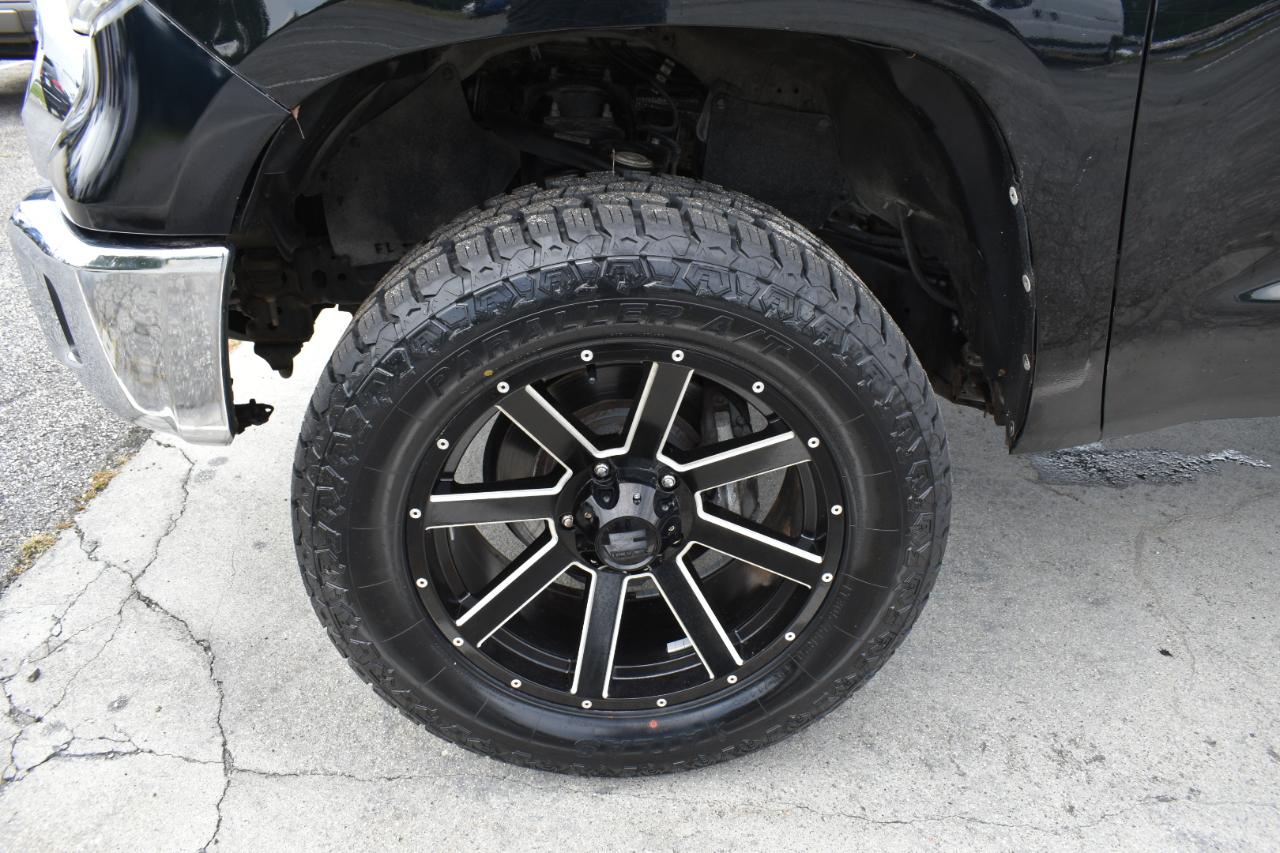 Toyota Tundra Limited 5.7L FFV CrewMax 2WD 2016