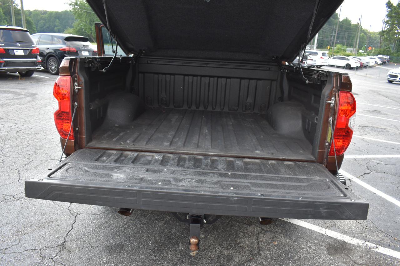 Toyota Tundra Limited 5.7L FFV CrewMax 4WD 2014