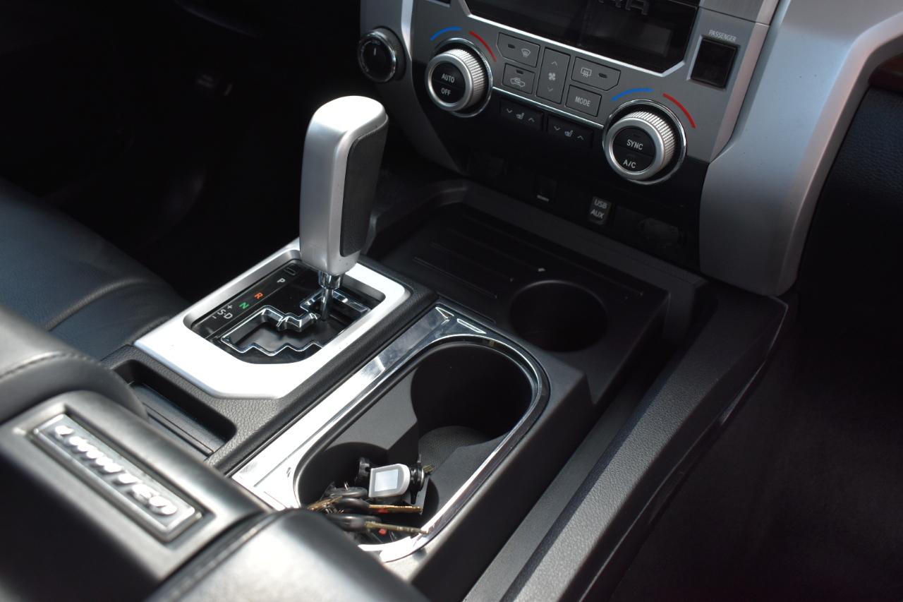 Toyota Tundra Limited 5.7L FFV CrewMax 4WD 2014