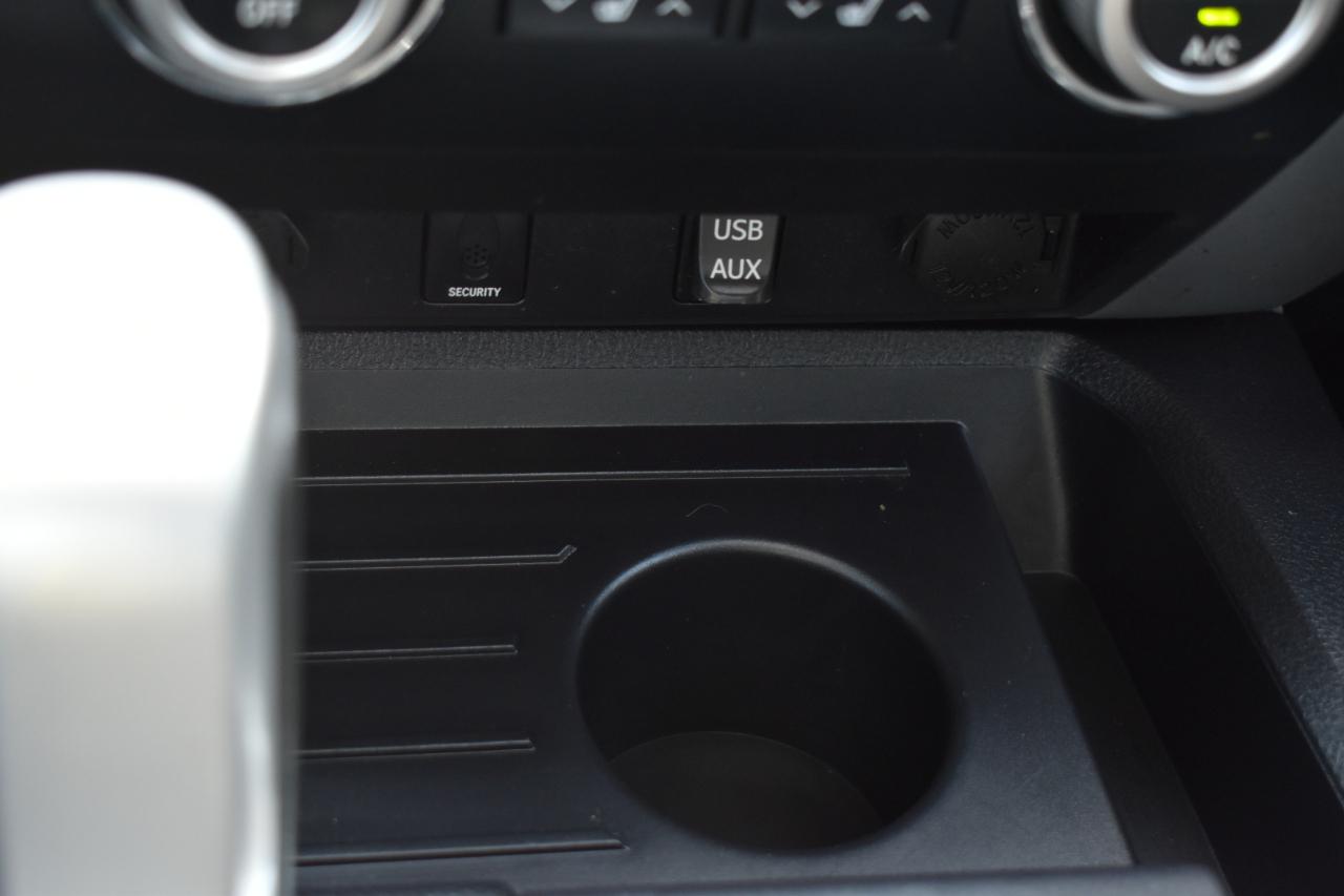 Toyota Tundra Limited 5.7L FFV CrewMax 4WD 2014
