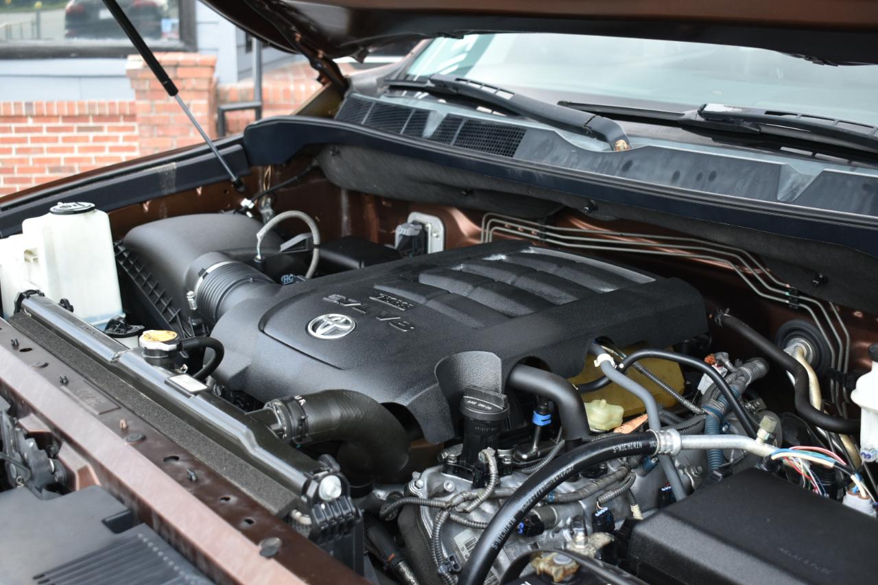Toyota Tundra Limited 5.7L FFV CrewMax 4WD 2014
