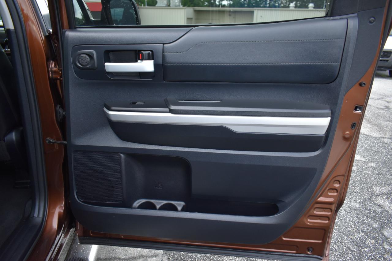 Toyota Tundra Limited 5.7L FFV CrewMax 4WD 2014
