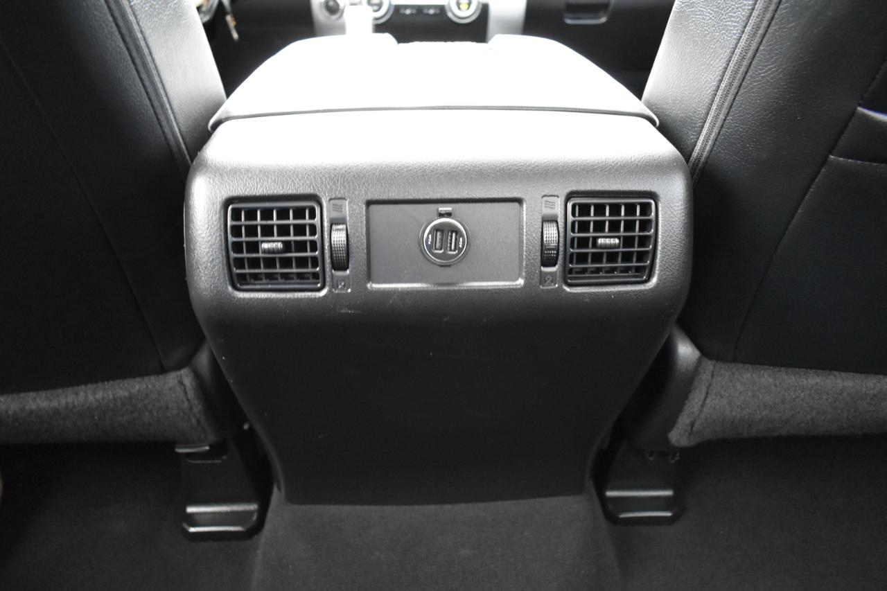Toyota Tundra Limited 5.7L FFV CrewMax 4WD 2014