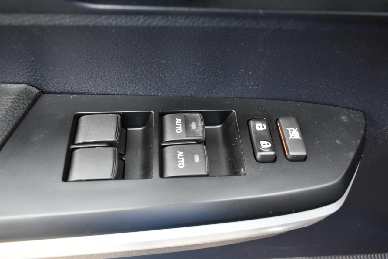 Toyota Tundra Limited 5.7L FFV CrewMax 4WD 2014