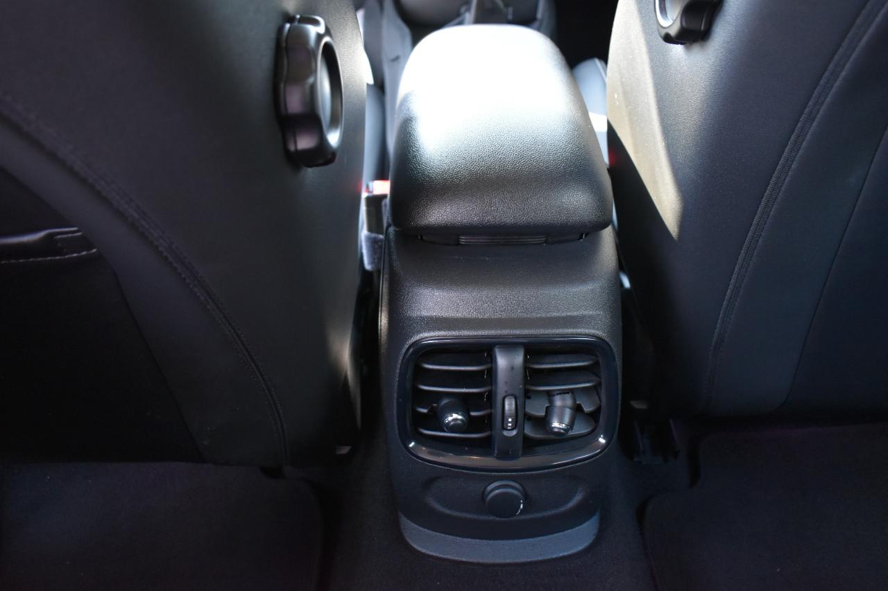 MINI Clubman Base 2016