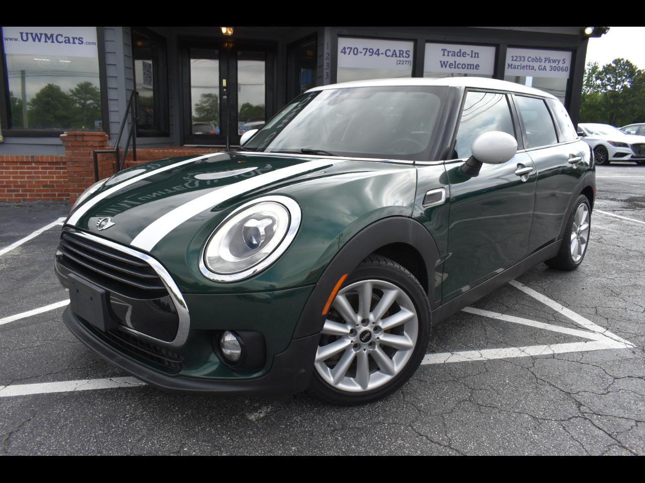 Green 2016 MINI Cooper Clubman Wagon Front-Wheel Drive 6-Speed Manual