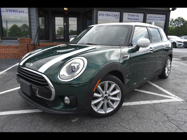 Green 2016 MINI Cooper Clubman Wagon Front-Wheel Drive 6-Speed Manual