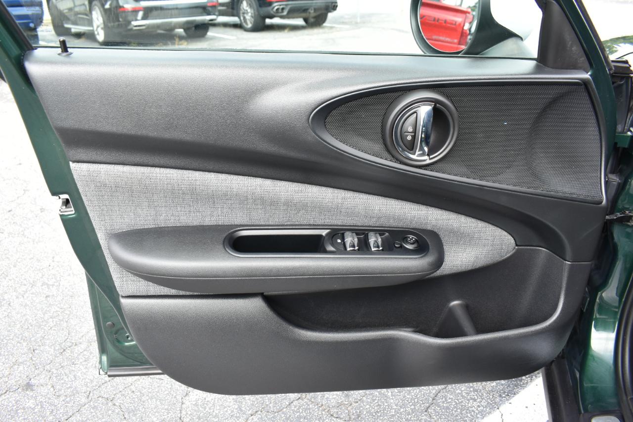 MINI Clubman Base 2016