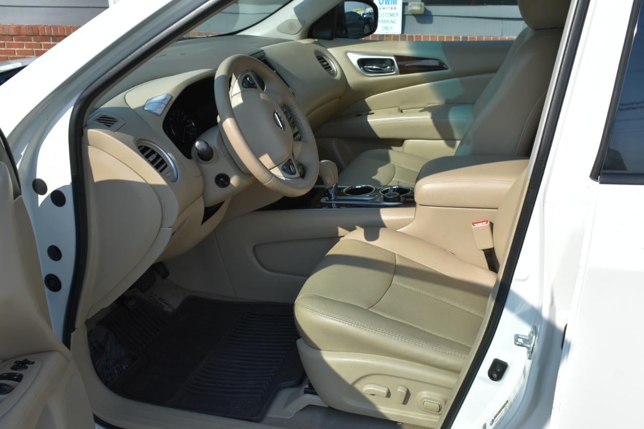 Nissan Pathfinder S 4WD 2014