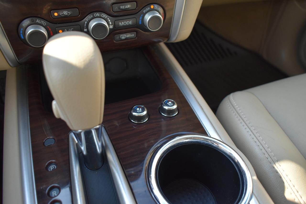 Nissan Pathfinder S 4WD 2014