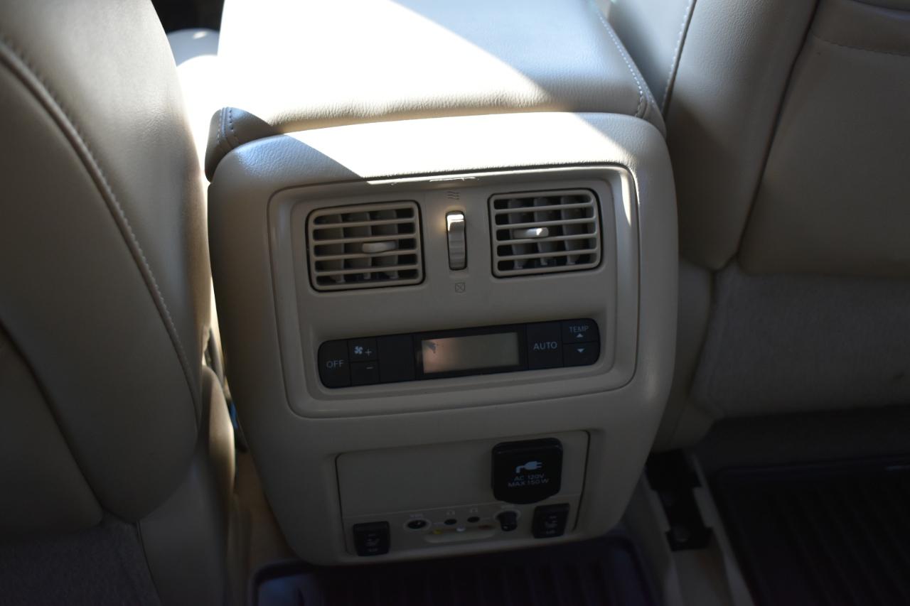 Nissan Pathfinder S 4WD 2014