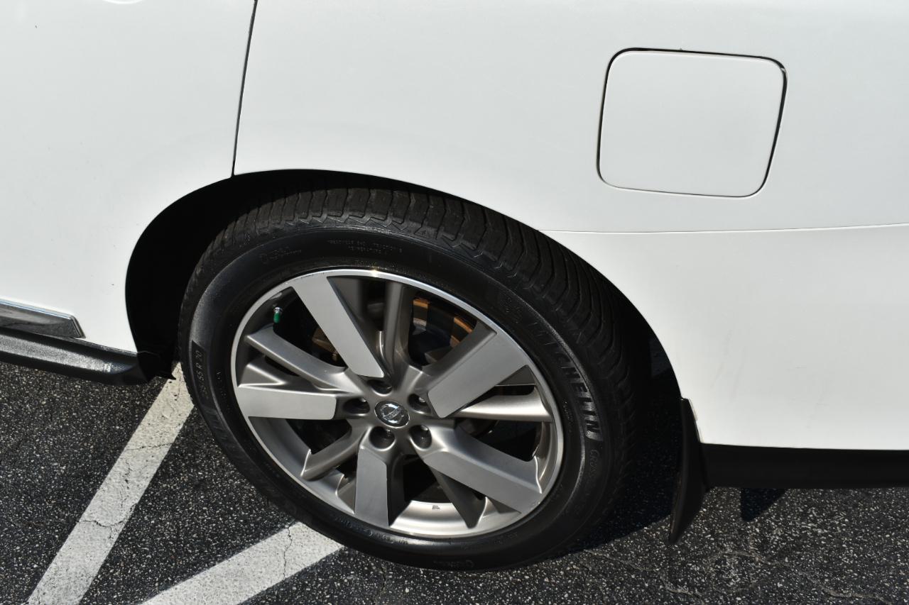 Nissan Pathfinder S 4WD 2014