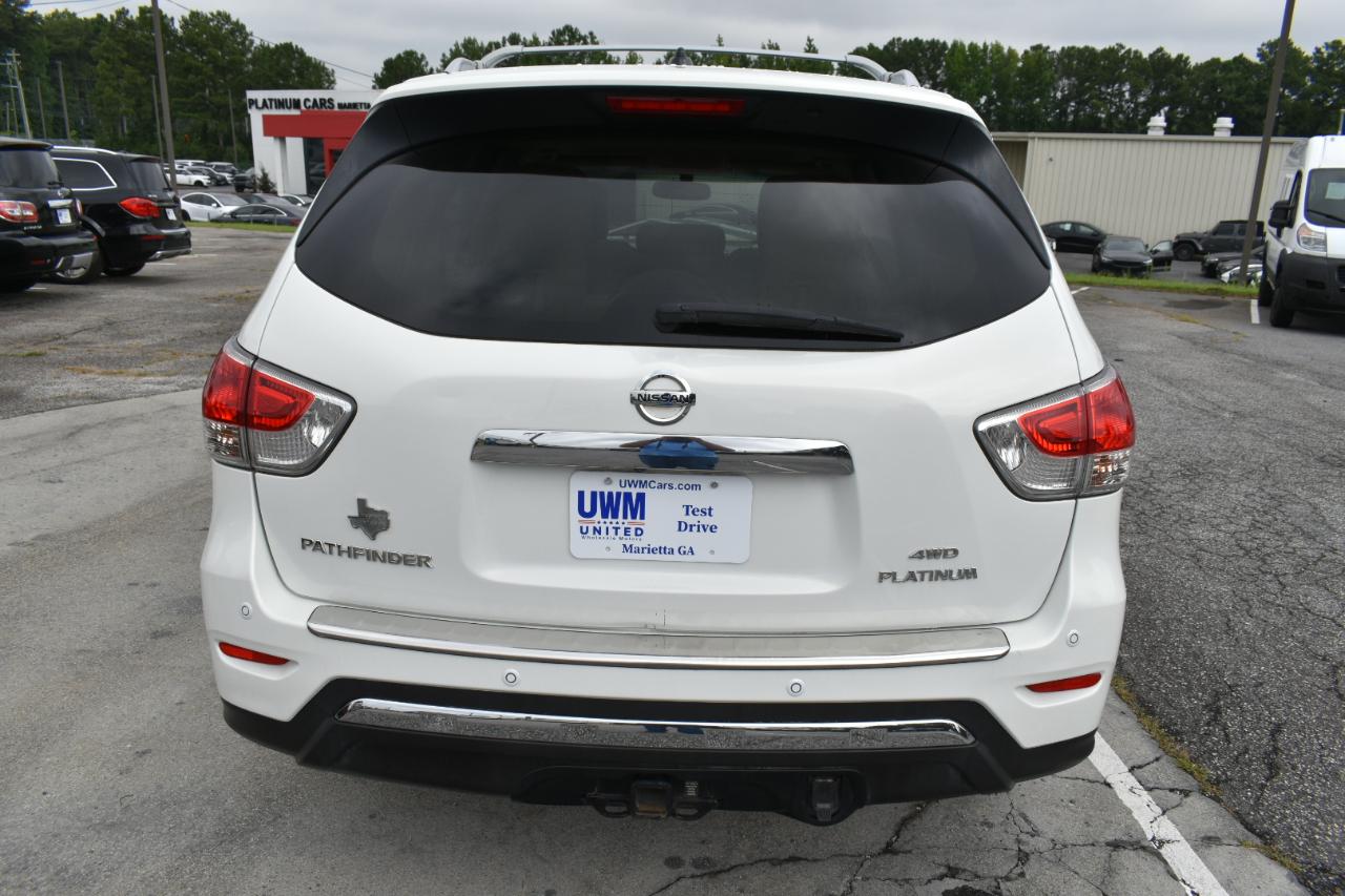 Nissan Pathfinder Platinum 4D SUV 4WD 2014