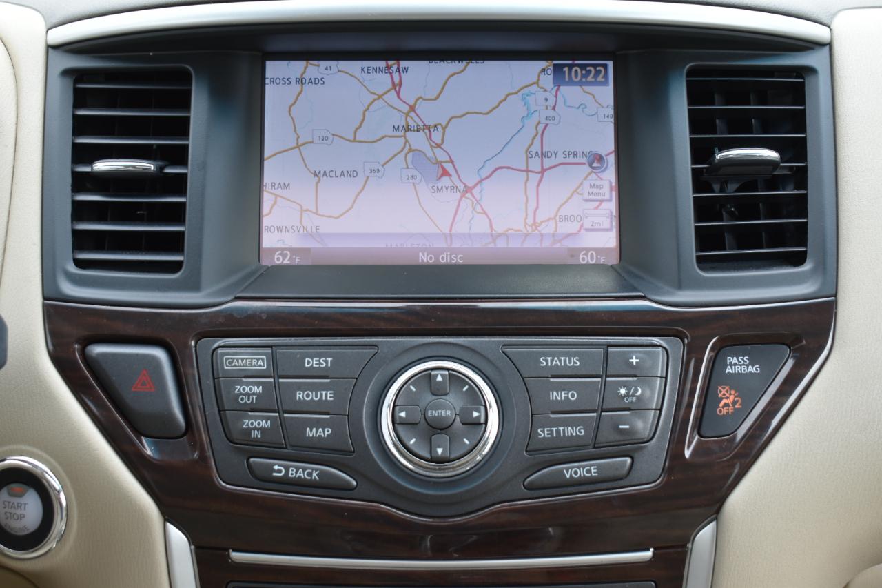 Nissan Pathfinder Platinum 4D SUV 4WD 2014