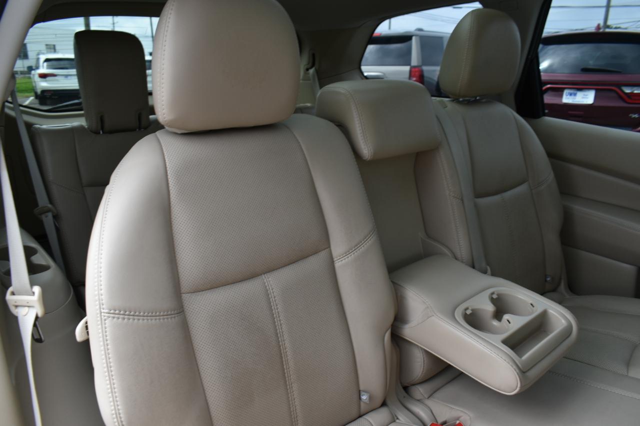Nissan Pathfinder Platinum 4D SUV 4WD 2014