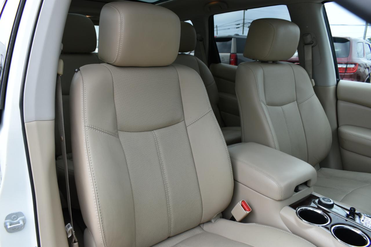 Nissan Pathfinder Platinum 4D SUV 4WD 2014