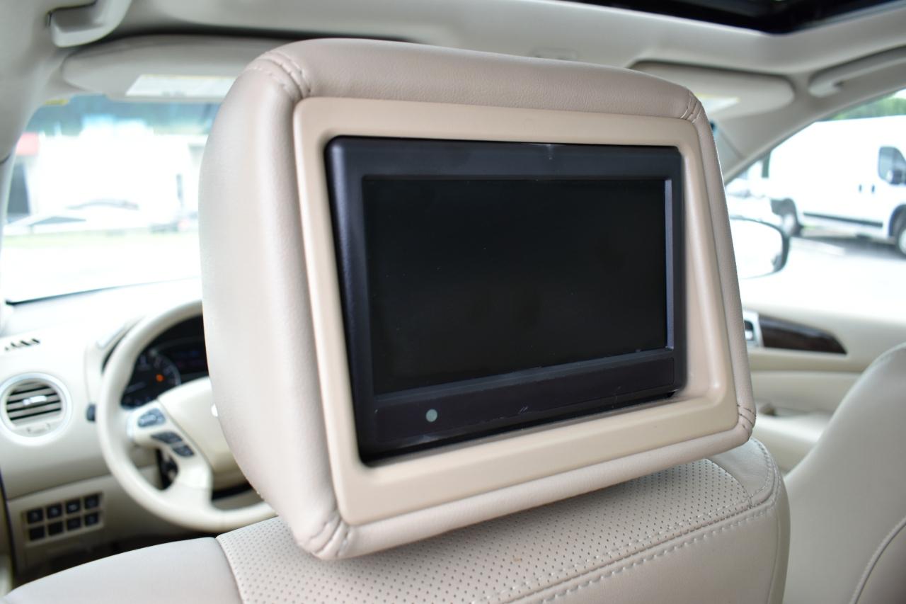 Nissan Pathfinder Platinum 4D SUV 4WD 2014