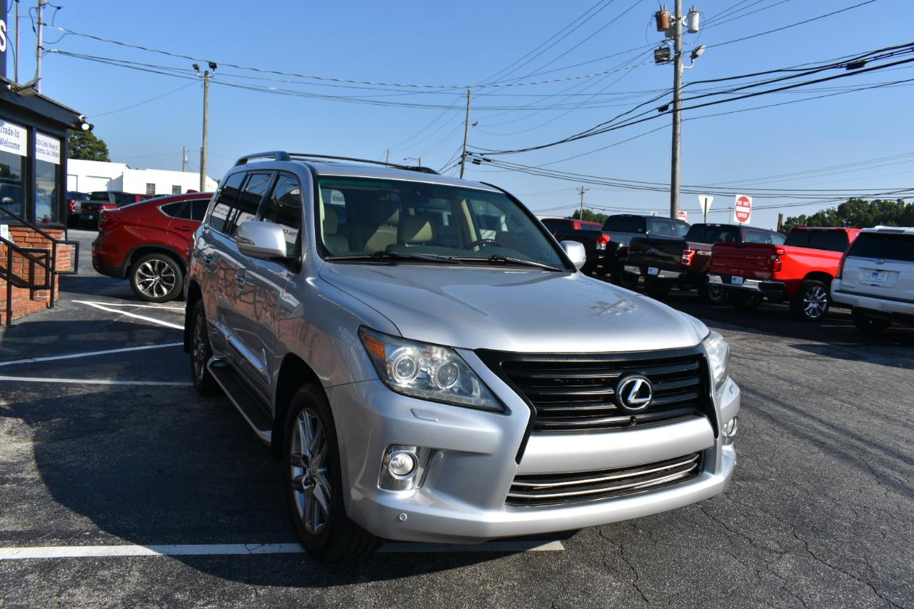 Lexus LX 570 Sport Utility 2013