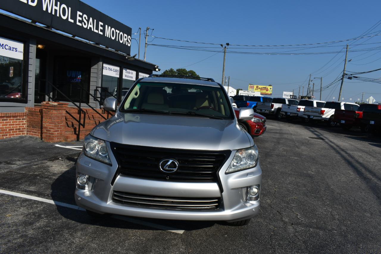 Lexus LX 570 Sport Utility 2013