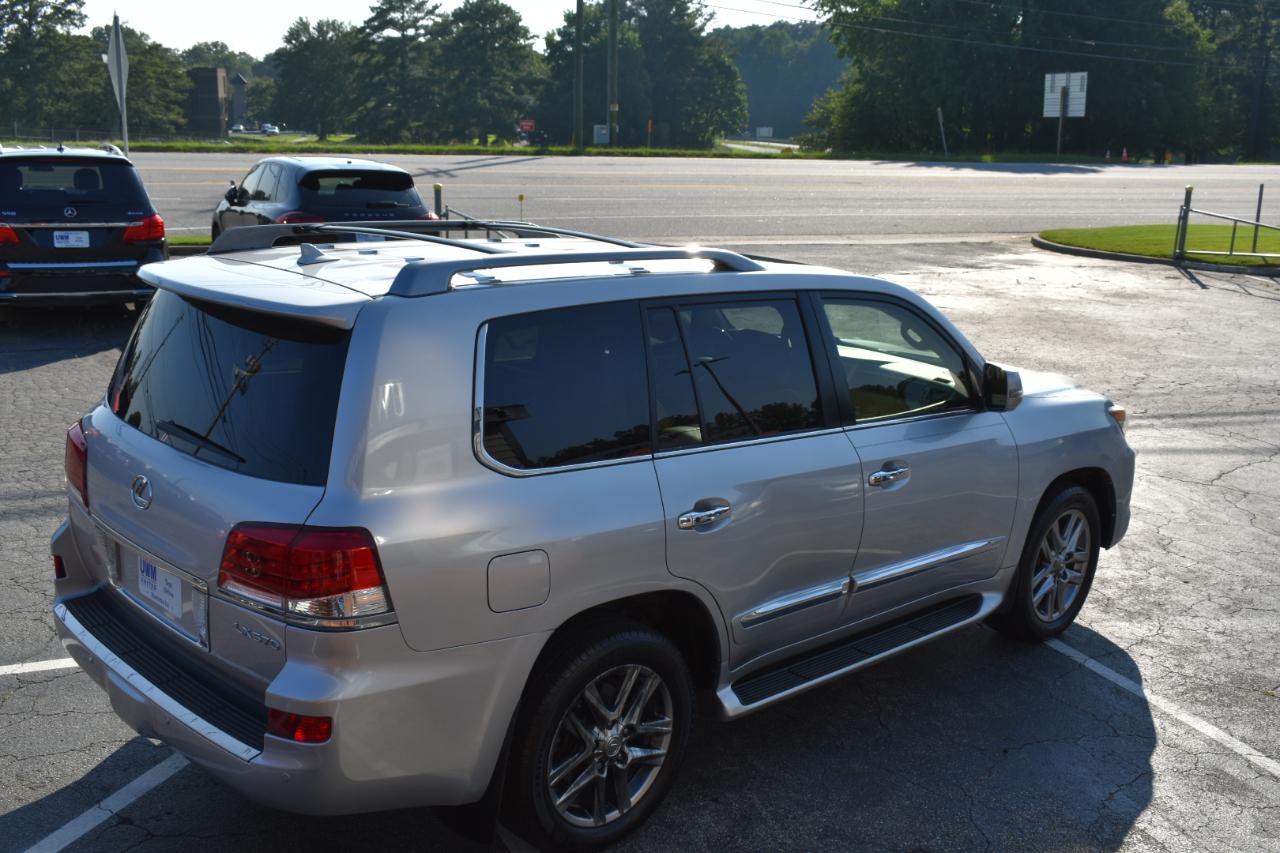 Lexus LX 570 Sport Utility 2013