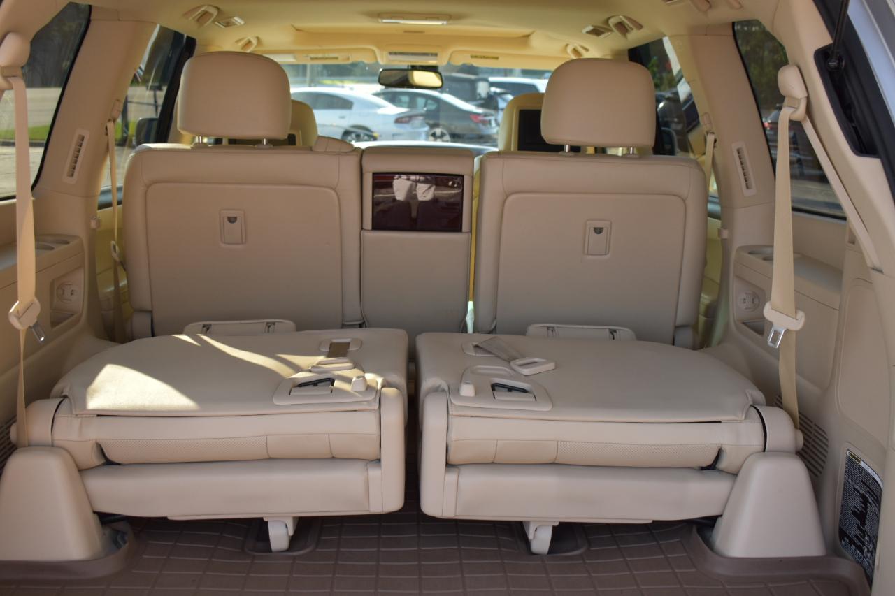 Lexus LX 570 Sport Utility 2013