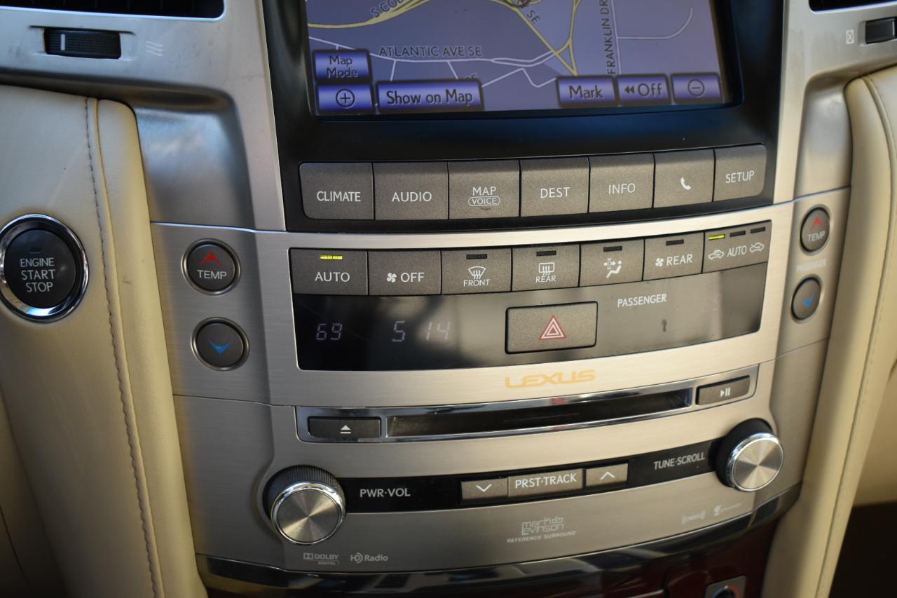Lexus LX 570 Sport Utility 2013