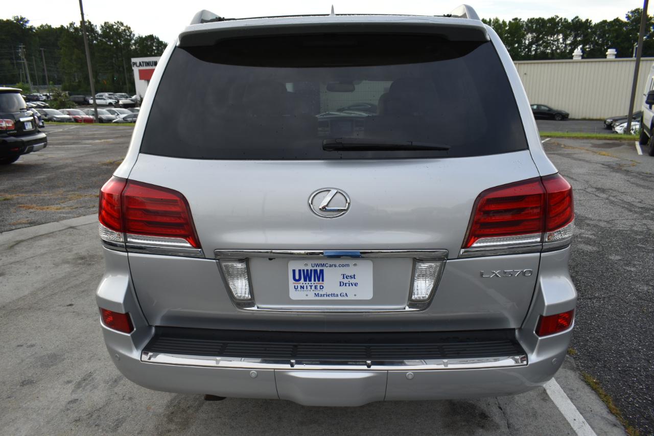 Lexus LX 570 Sport Utility 2013