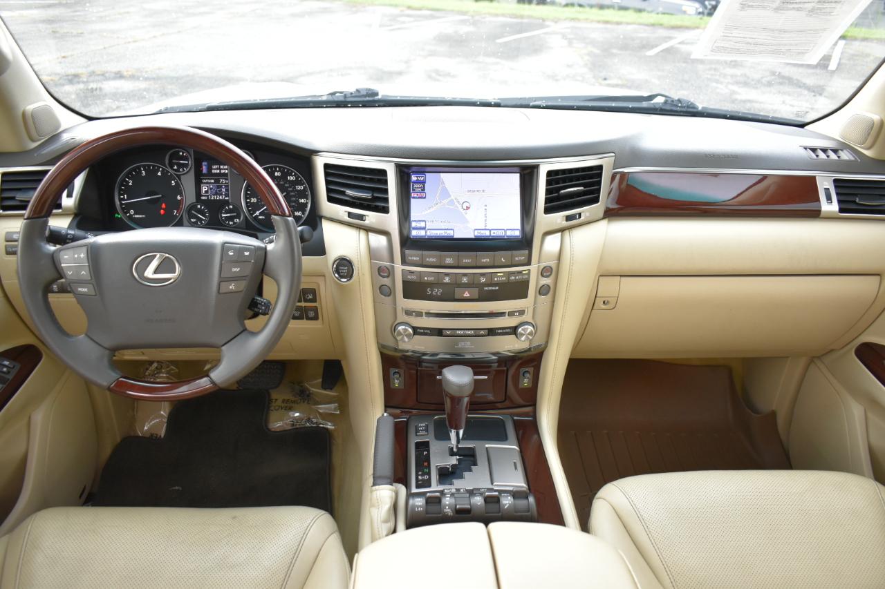 Lexus LX 570 Sport Utility 2013