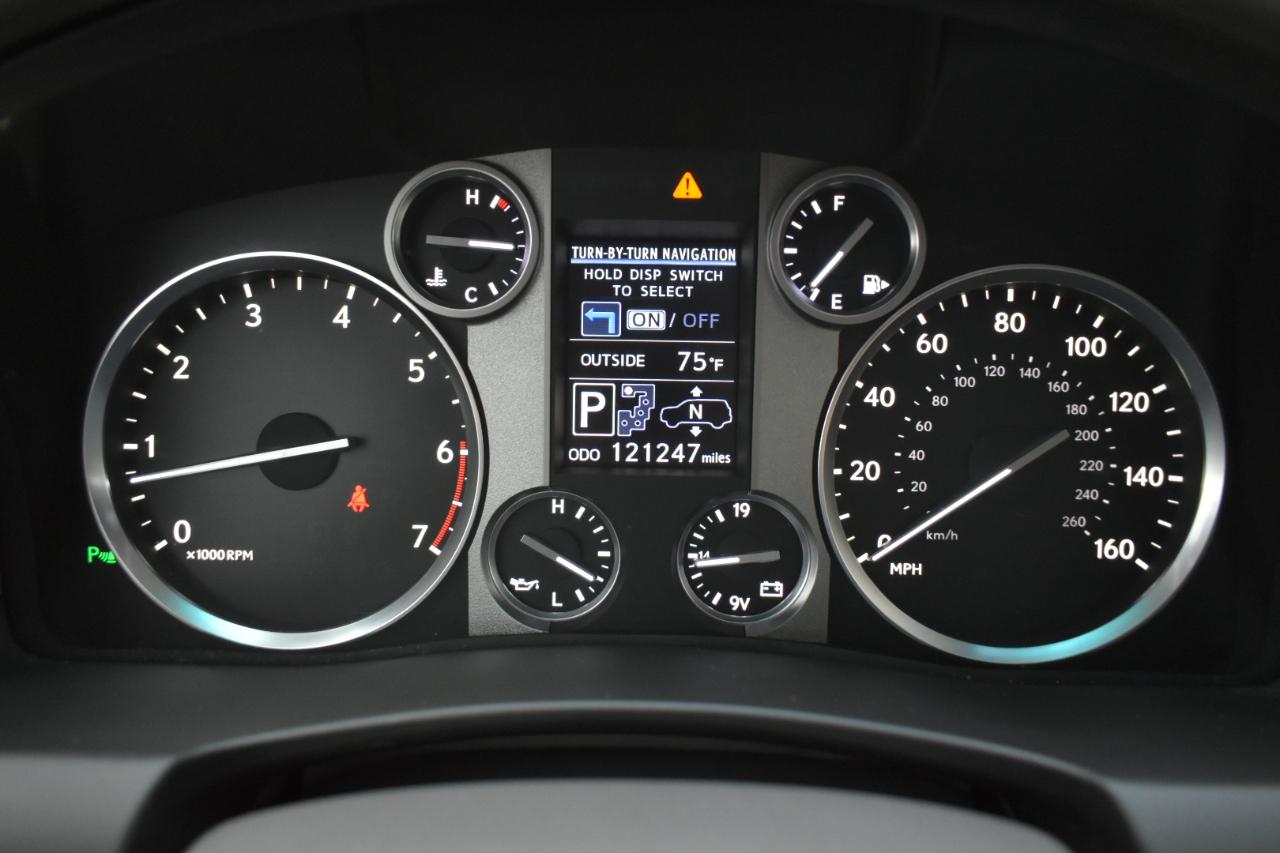 Lexus LX 570 Sport Utility 2013