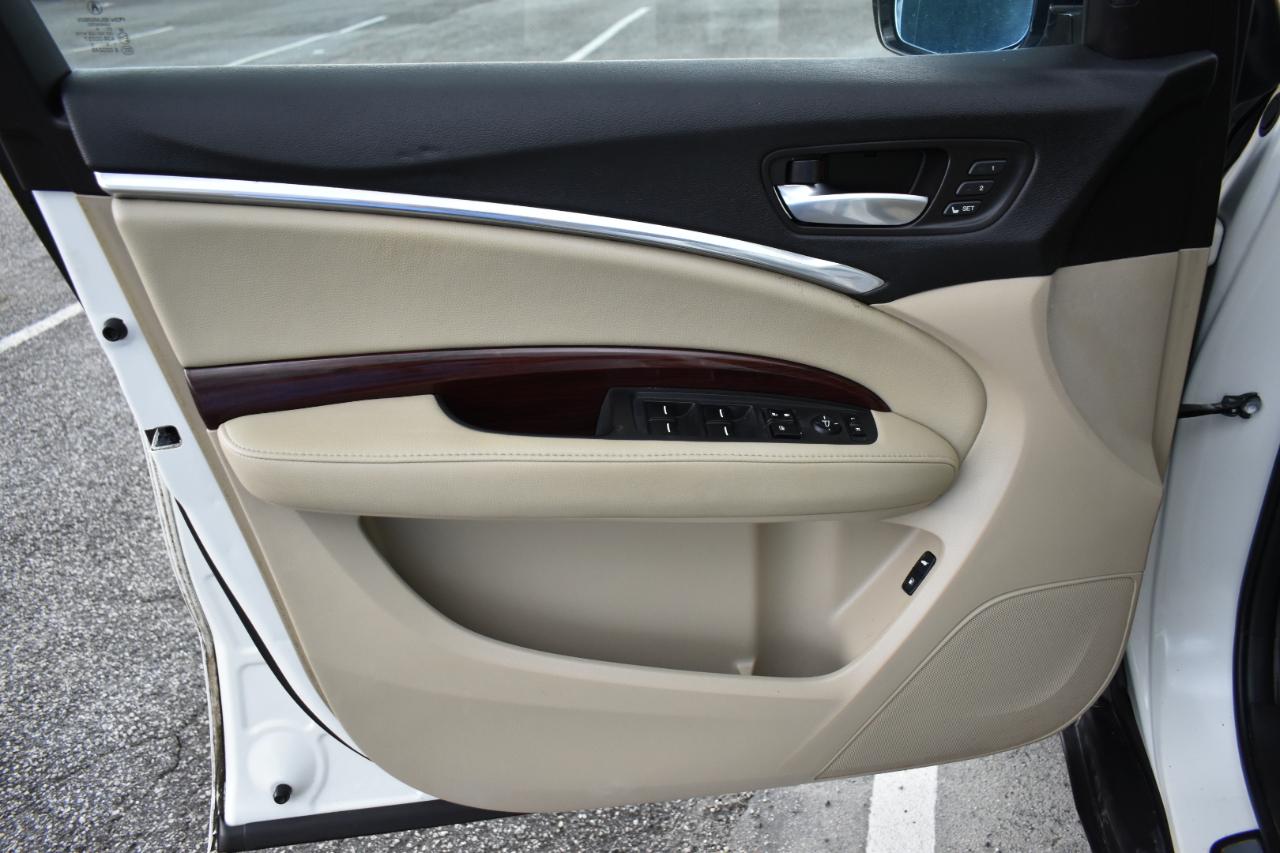 Acura MDX 6-Spd AT w/Tech Package 2015