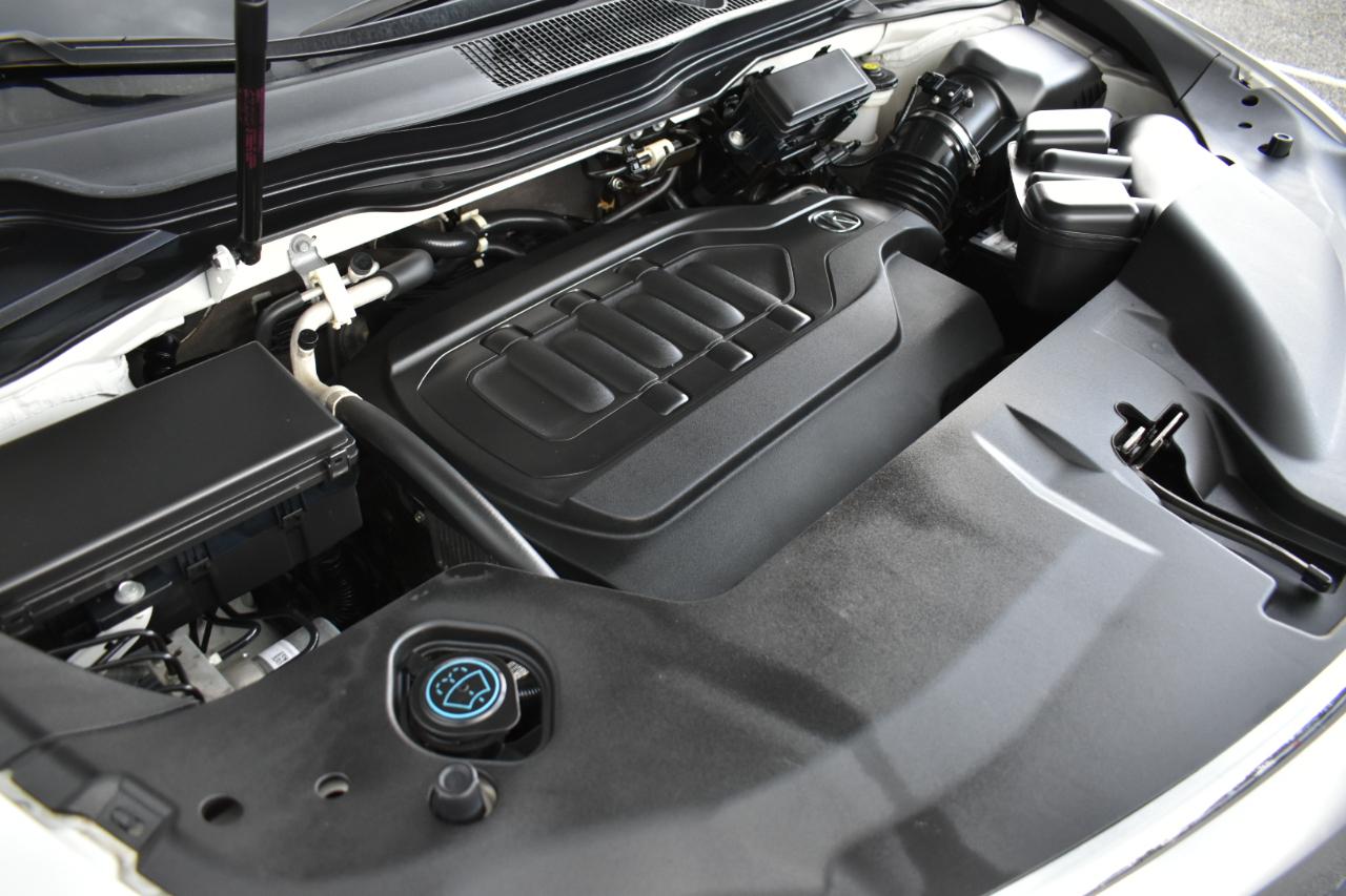 Acura MDX 6-Spd AT w/Tech Package 2015