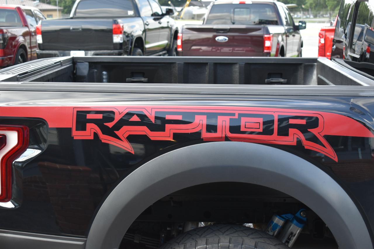 Ford F-150 Raptor SuperCrew 4WD 2018
