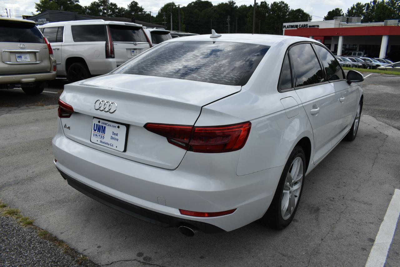 Audi A4 2.0T Premium Sedan 2017