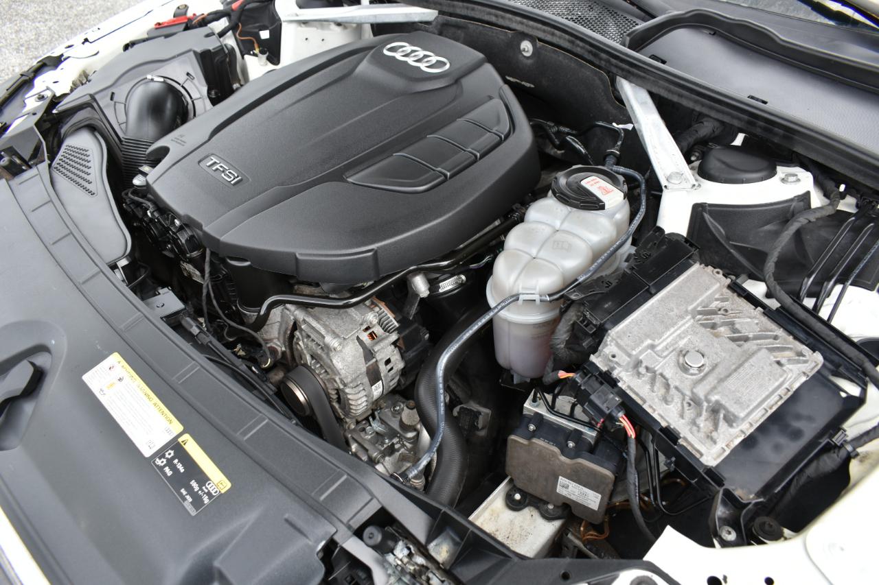 Audi A4 2.0T Premium Sedan 2017