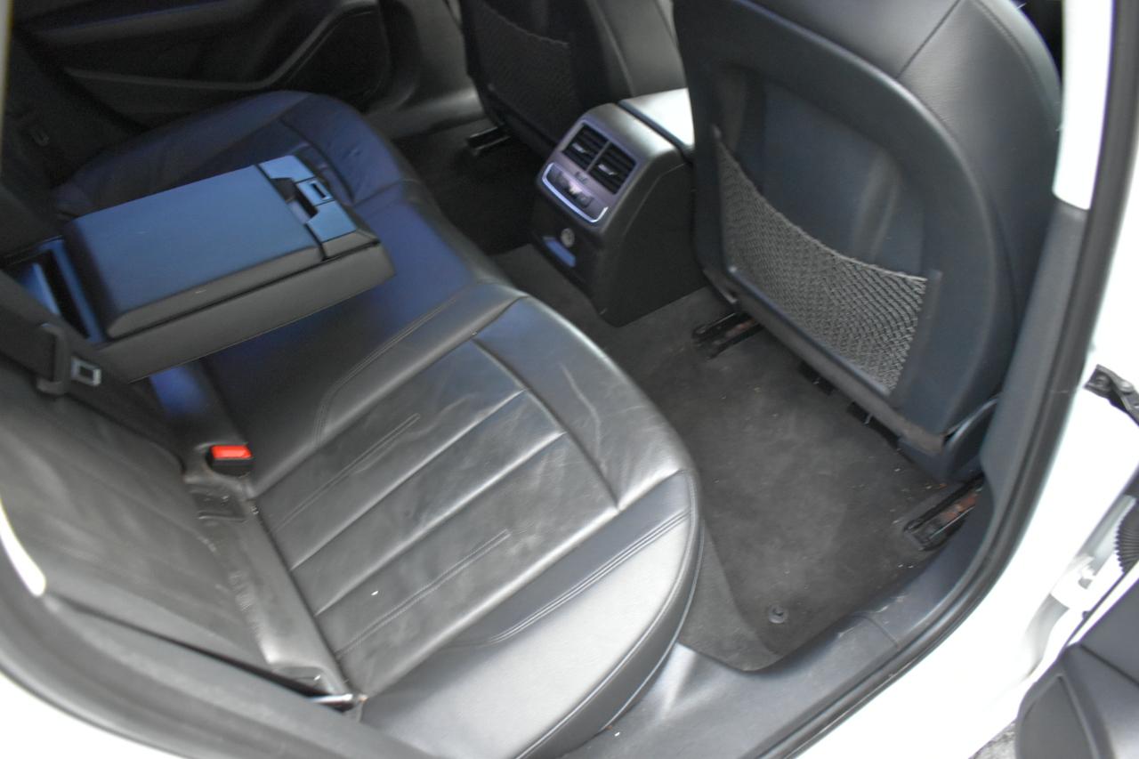 Audi A4 2.0T Premium Sedan 2017