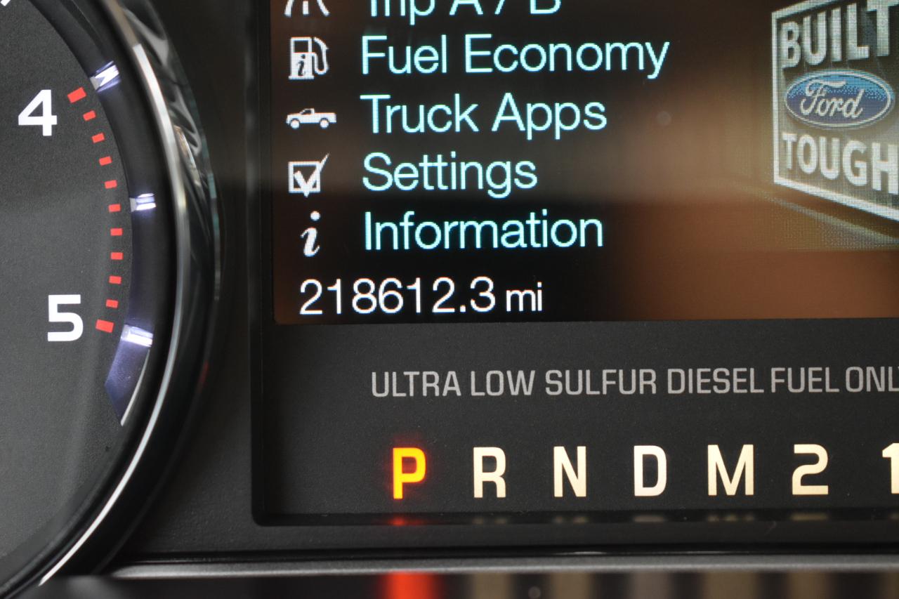 Ford F-250 SD Platinum Crew Cab 4WD 2015