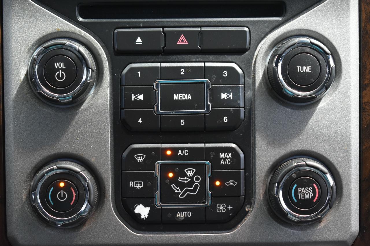 Ford F-250 SD Platinum Crew Cab 4WD 2015