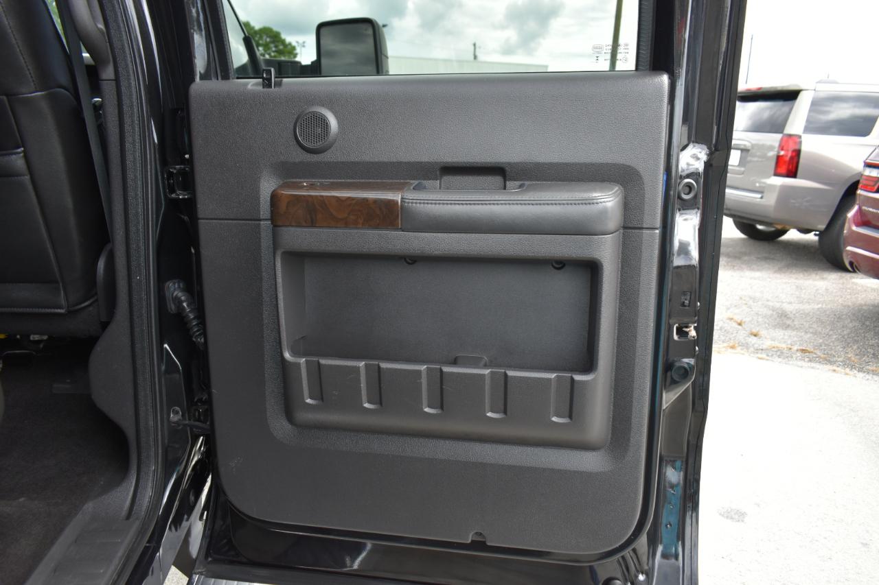 Ford F-250 SD Platinum Crew Cab 4WD 2015