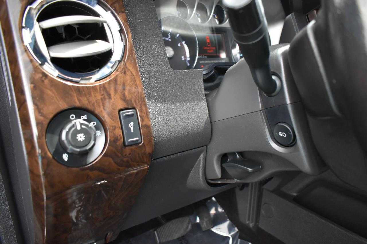 Ford F-250 SD Platinum Crew Cab 4WD 2015