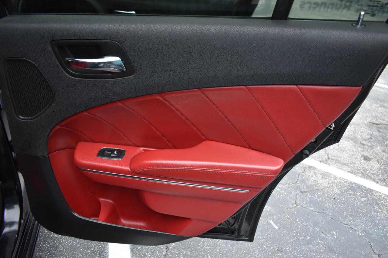 Dodge Charger R/T 2013