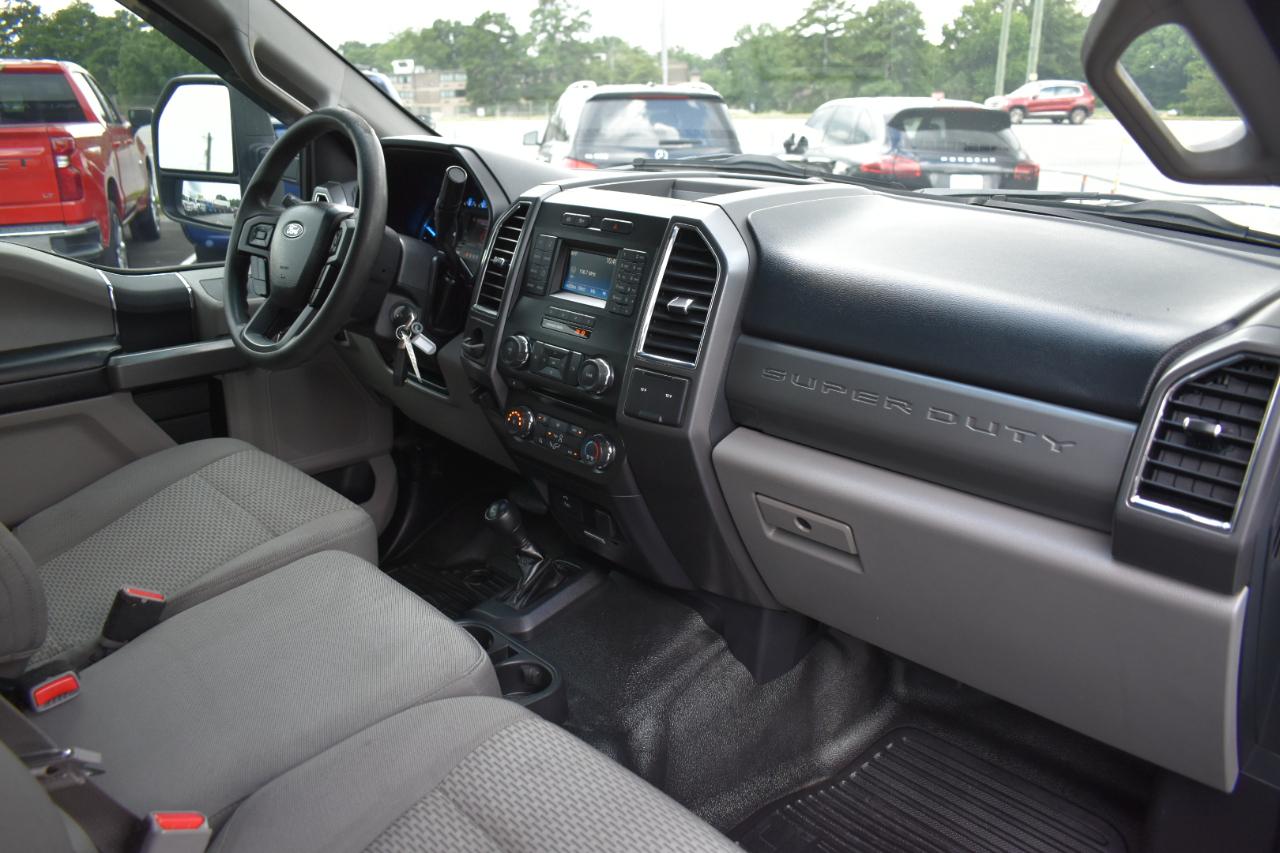 Ford F-250 SD XLT Crew Cab 4WD 2017